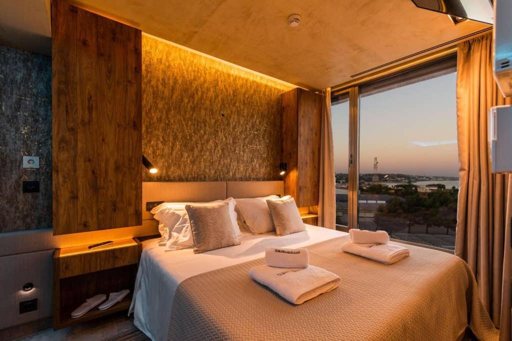 The Minipenthouse Terrace & Spa Paço de Arcos Extérieur photo